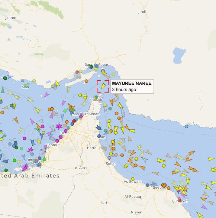 TÀU HÀNG THÁI LAN BỐC CHÁY SAU KHI BỊ TẤN CÔNG KHI ĐI QUA EO BIỂN HORMUZ 🇹🇭